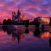 Paříž, východ slunce