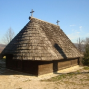 Venkovský chrám v Kolimě, Bosna