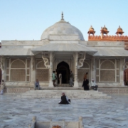 Súfijský chrám v Indii