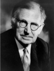 Nevill Mott, nositel Nobelovy ceny za fyziku