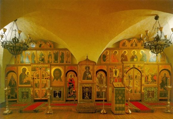 Ikonostas chrámu Záštity Přesvaté Bohorodičky, Danilův klášter, Moskva, 1984